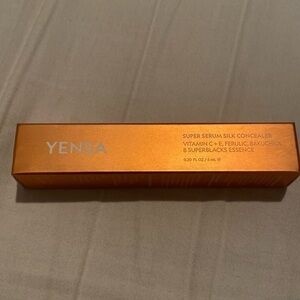 Yensa Super Serum silk concealer
